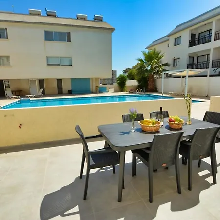 Myhome Delux, 3 Bedroom With Pool Διαμέρισμα *